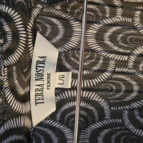 Blouse by terra  moda - Picture 2 of 5